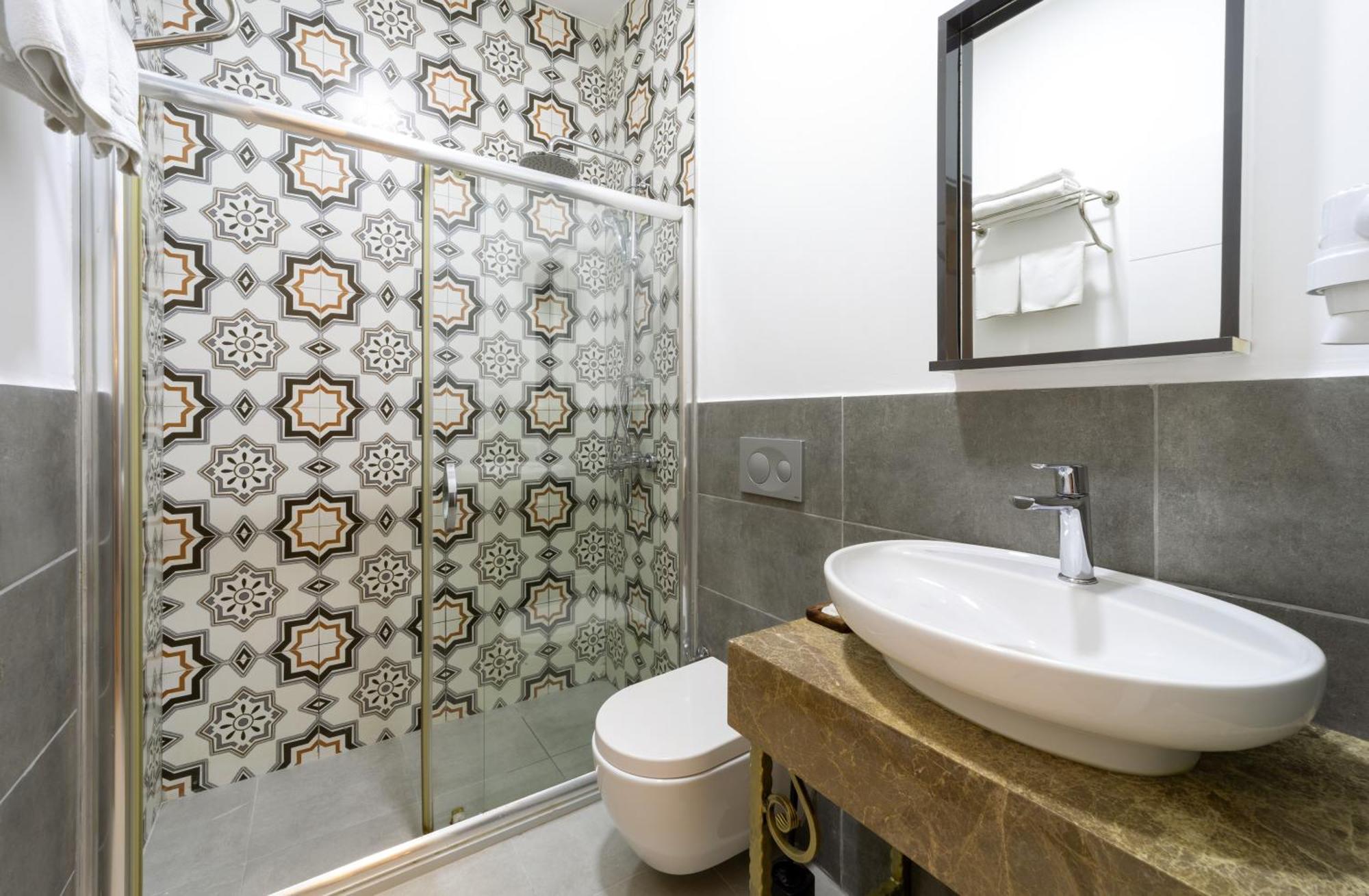 DES Suites Hotel Istambul Extérieur photo