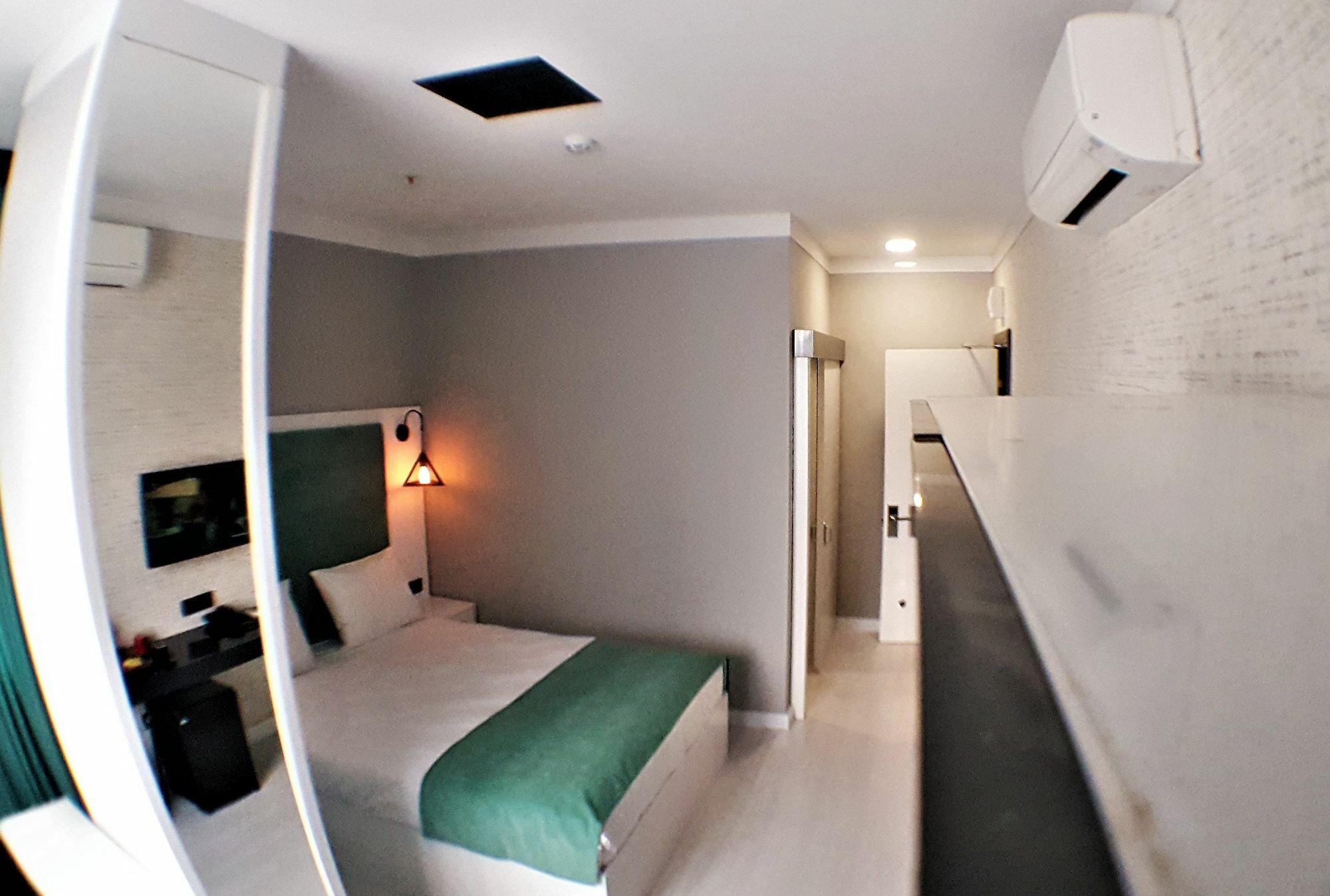 DES Suites Hotel Istambul Extérieur photo